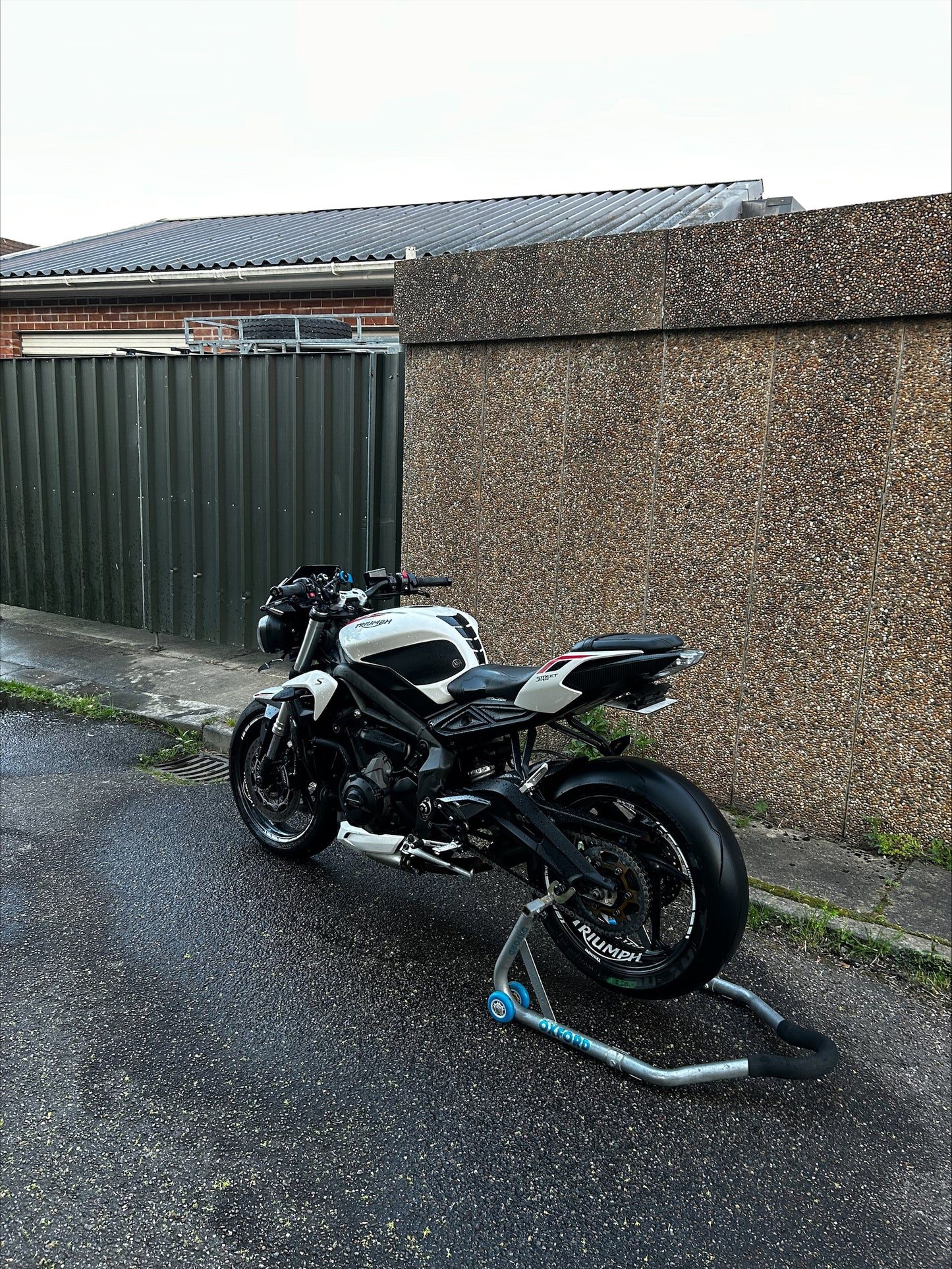 660S Street Triple 20-25