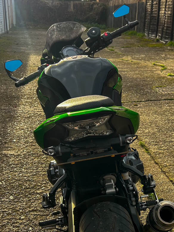 Z900 17-24