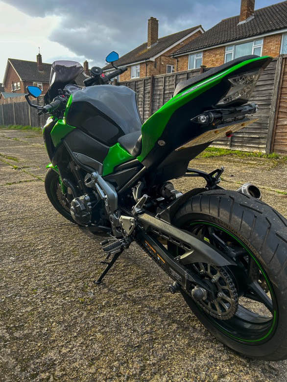 Z900 17-24