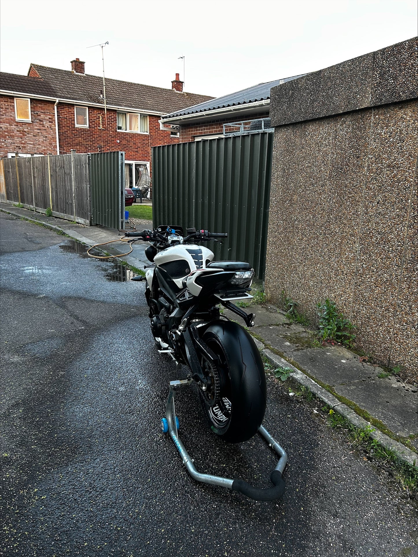 660S Street Triple 20-25